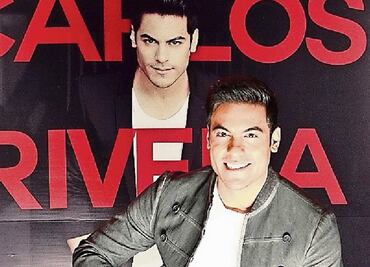 Carlos Rivera sufre esguince en teatro