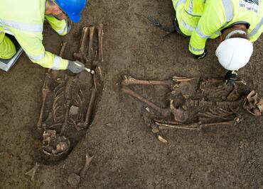 Hallan en basurero restos de hombres sin piernas del Imperio Romano