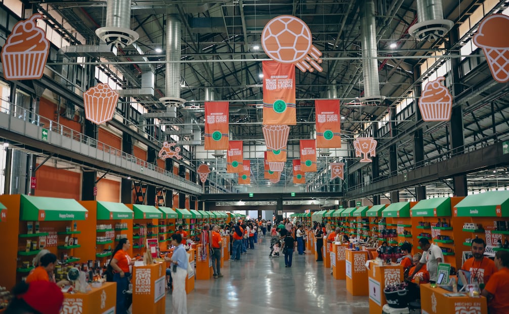 Mariana Rodríguez señala retos del emprendimiento en Nuevo León; plantea estrategias para negocios.
Foto: Especial.