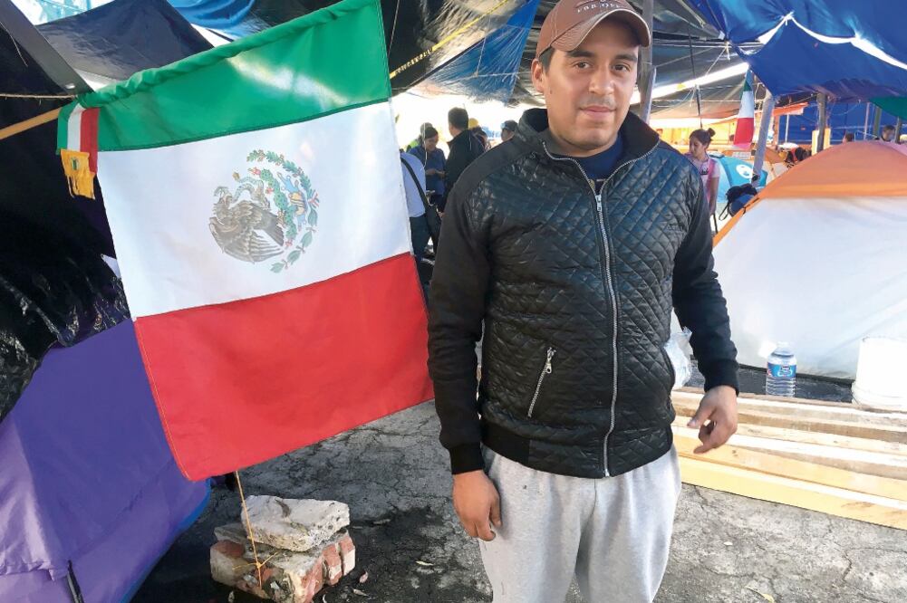 Ignacio estuvo enojado con Nayeli, su ex esposa, porque a sus hijos no los había llevado a la escuela. El día del sismo le llamó para pedirle que los llevara, pero ella los dejó encerrados en el multifamiliar que colapsó en Tasqueña (CRISTOPHER ROGEL)