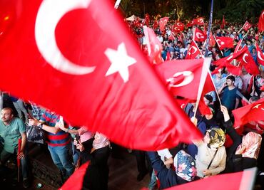 Lamenta mexicana falta de apoyo de la Embajada