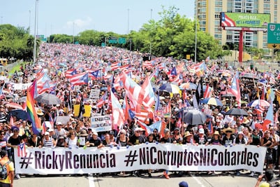 Exigen la dimisión del gobernador de Puerto Rico