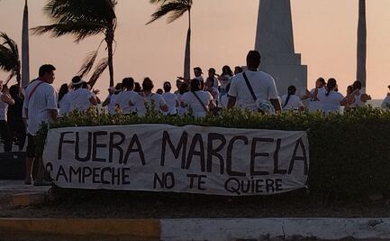 Campeche: con mantas, exigen destitución de secretaria de Seguridad, previo a marcha de policías estatales
