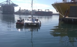 Rescatan a dos tripulantes de yate que quedó a la deriva en Mazatlán; son de origen estadounidense