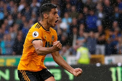 Raúl Jiménez debuta con gol en la Premier League