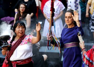 FOTOS: Acompañada por mujeres indígenas, Sheinbaum celebra el Día Internacional de la Mujer