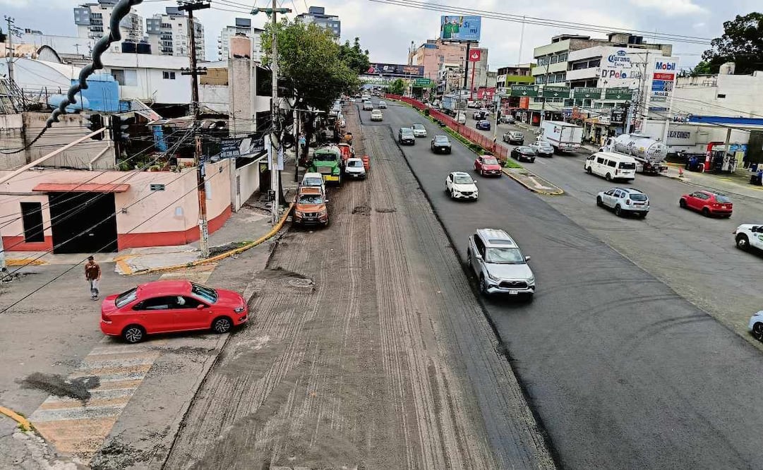 En la rehabilitación trabajan dos brigadas en ambos sentidos en un tramo de aproximadamente dos kilómetros, informó la autoridad. Foto: GISELA GONZÁLEZ/ EL UNIVERSAL