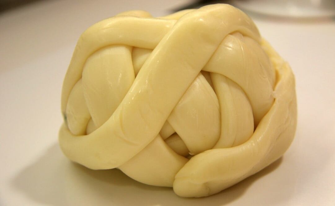 La Profeco realizó un estudio de calidad de los quesos Oaxaca. Imagen: Wikimedia