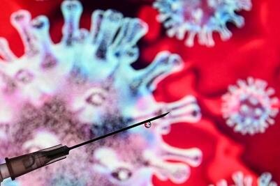 ¿Por qué los anticuerpos no son suficientes para combatir a ómicron?