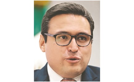 Roban identidad… ¡a CNBV!