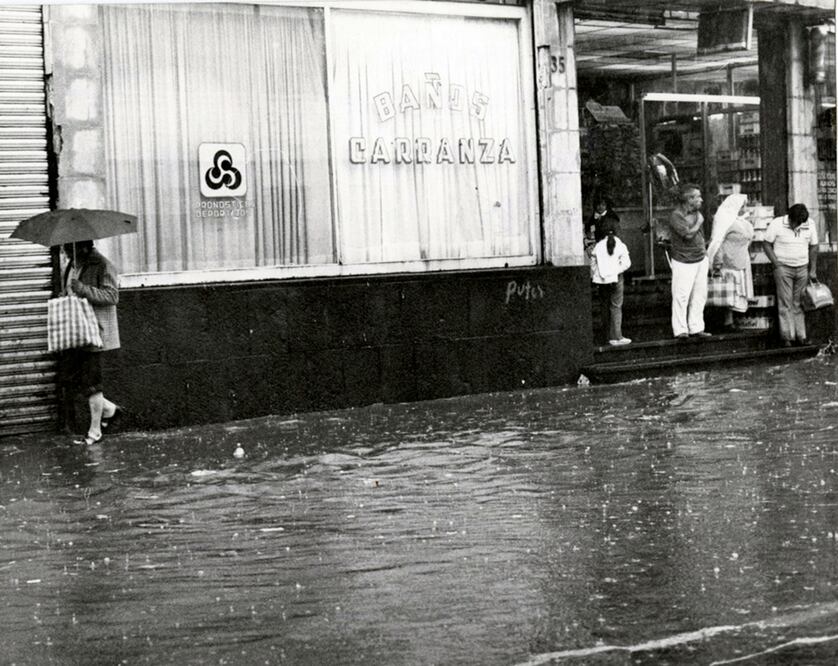 Las cuatro formas de bañarse en 1917