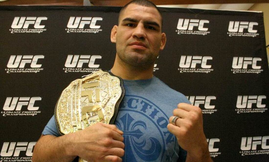 El peleador mexicano defenderá su título UFC en nuestro páis.