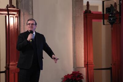 En abril llegarán 12 millones de dosis de vacunas: Ebrard