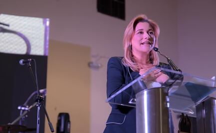 Viajará Maru Campos a Francia; participará en feria Aeroespacial París Air Show 2023