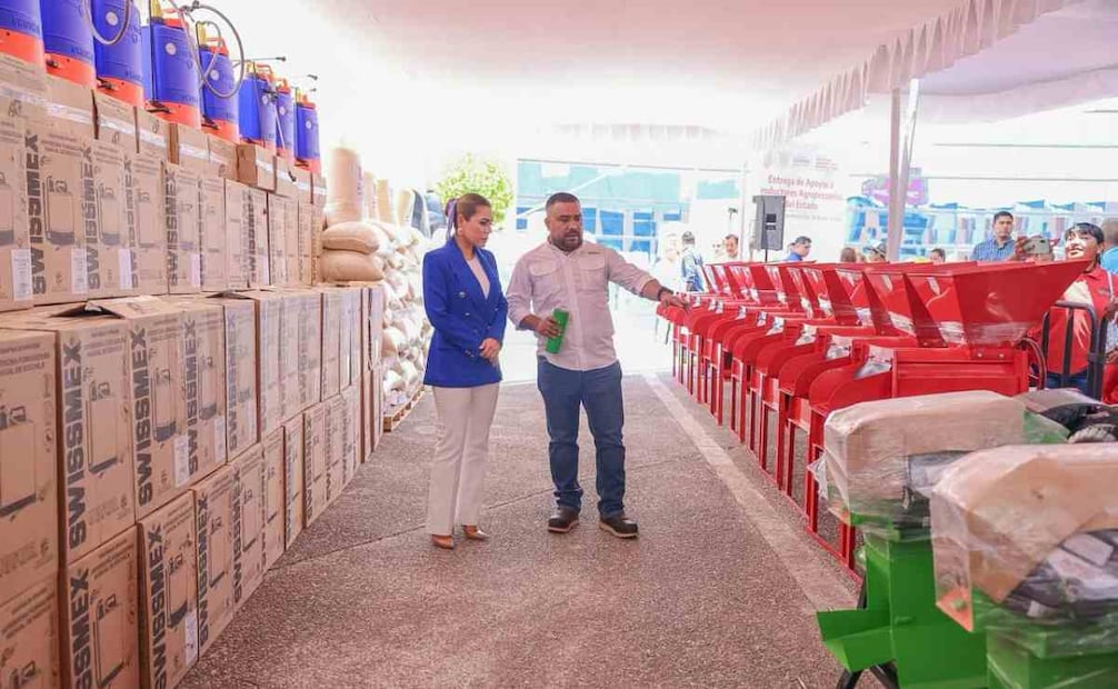 La gobernadora Evelyn Salgado encabeza entrega de apoyos a productores en Guerrero / Foto: Especial