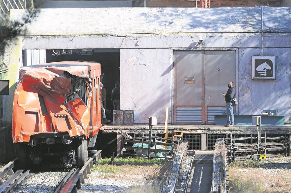 El operador del tren 24 debía conducirse de forma manual a una velocidad de 15 km en curva, pero iba a 45 km: peritaje. Foto: Archivo/ El Universal