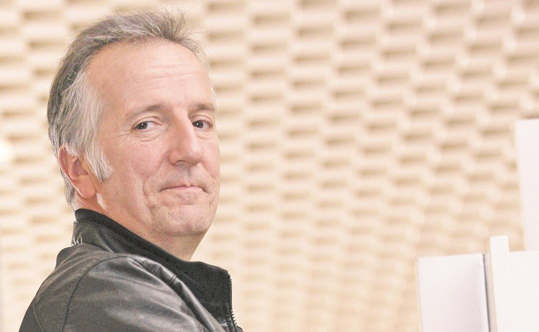 El intérprete se presentó en el escenario del Voila Acoustique. (ARCHIVO EL UNIVERSAL)