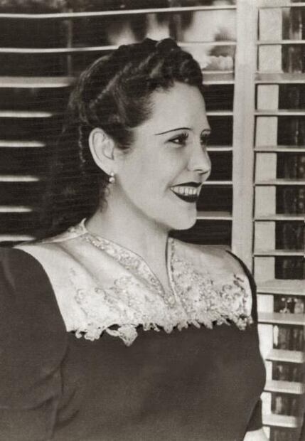 Las señoras decentes que censuraron a Frida Kahlo y Blanca Nieves