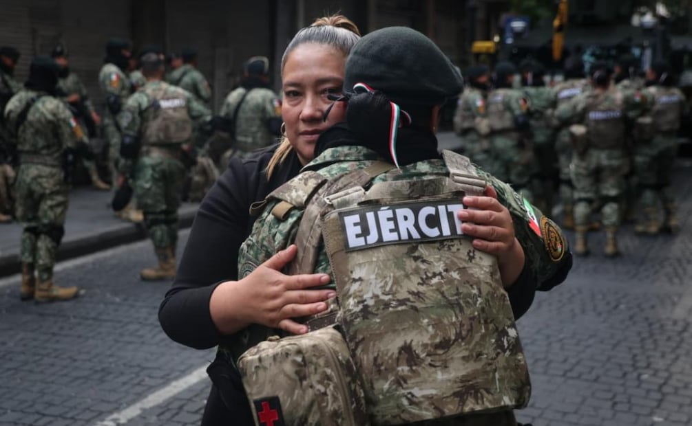 Elementos del Ejército comienzan a llegar al centro de la CDMX para participar en el Desfile Militar por el 216 aniversario de la Independencia de México (16/09/2026). Foto: Luis Camacho / EL UNIVERSAL