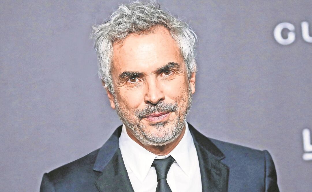  El director pidió no depositar dinero a ninguna cuenta.