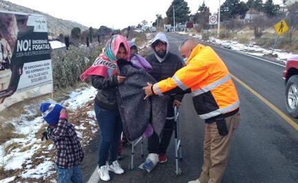 Coahuila registra su primera nevada invernal; reparten cobertores