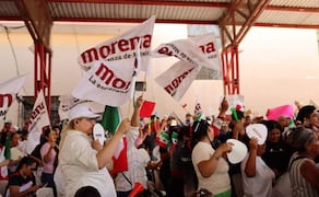 Asamblea informativa de Morena en Mazatlán, Sinaloa. Foto: Facebook Ariadna Montiel