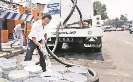 Gobierno capitalino invertirá 60 mdp en renta de pipas y tinacos ante mega corte