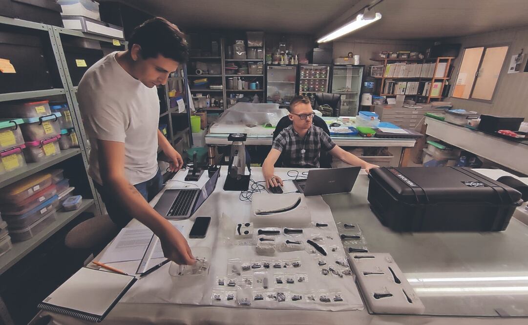 El arqueólogo y director del Proyecto Templo Mayor, Leonardo López Luján, da cuenta en X del los análisis de obsidiana con el equipo de Fluorescencia de Rayos-X. Foto: @LeoLopezLujan