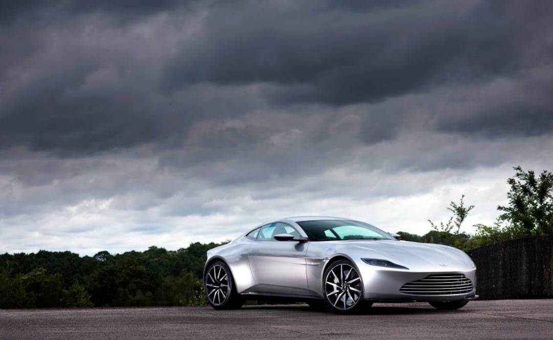 El Aston Martin de James Bond será subastado