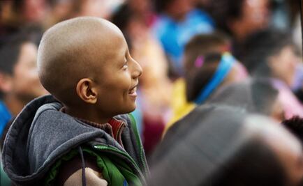 Capacitan a médicos para atender a niños con cáncer