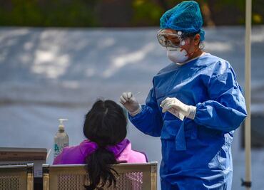 Prevén hasta dos millones de incapacidades laborales en México por variante ómicron