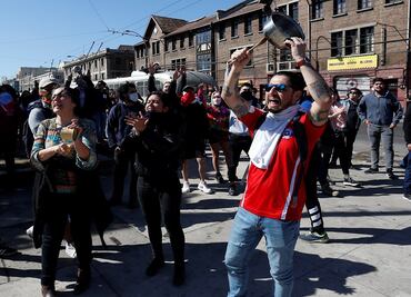 Mueren ocho personas calcinadas en protestas en Chile