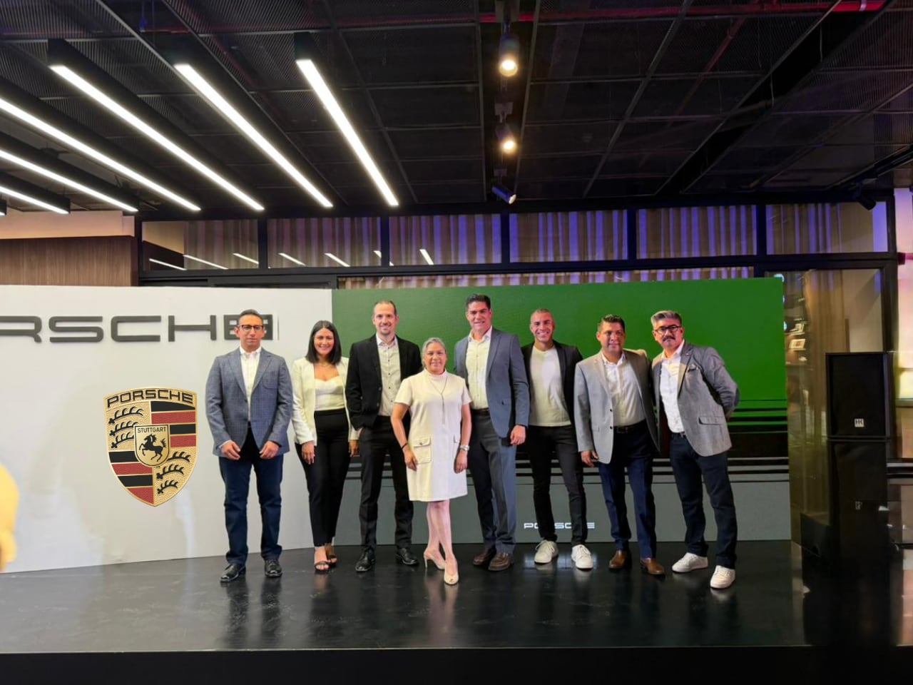 Porsche rompe récord en México pese a caída del segmento premium