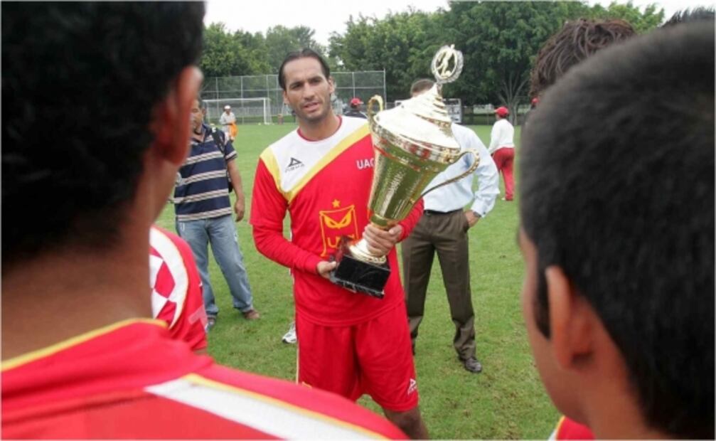 Que Tecos resurja, la meta de Juan Carlos Leaño