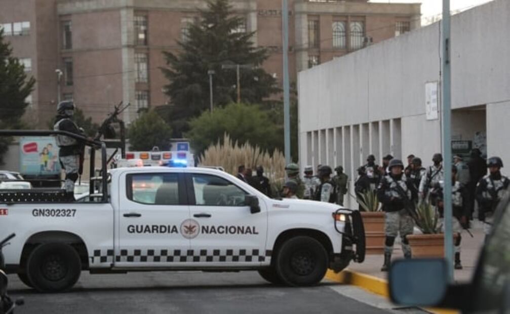 Con fuerte dispositivo de seguridad, trasladan al "Güero Palma" a hospital Adolfo López Mateos