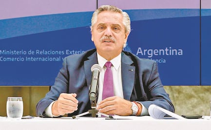 "El barco que se hunde es el de Argentina", dice hijo de Bolsonaro sobre frase de Alberto Fernández