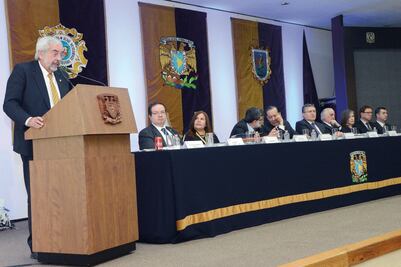 Hispanos, con temor a ser deportados, afirma Graue