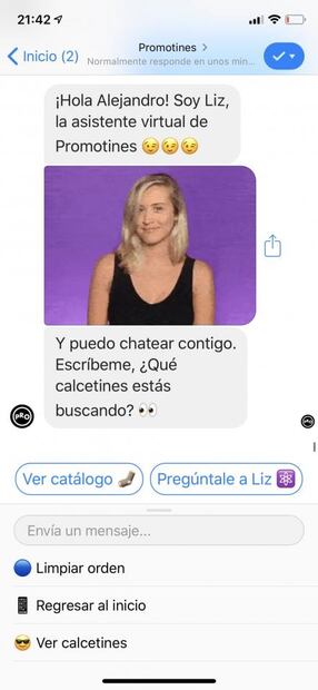 Robot virtual  vende calcetines de AMLO