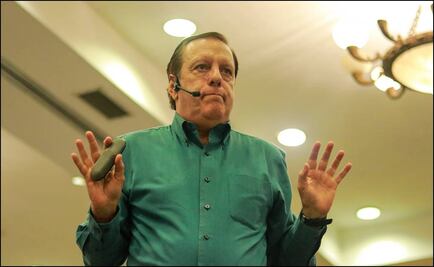 Ve lejano Brizio a una mujer dirigiendo en Liga MX