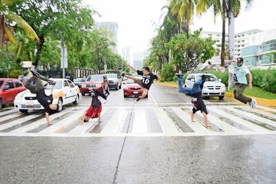 Breakdancer. Vence a la violencia con baile