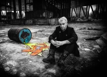 Rammstein niega que su vocalista Till Lindemann tenga coronavirus