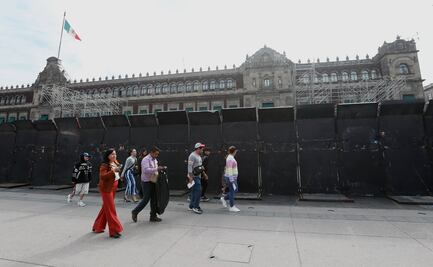 Ayotzinapa 10 años: AMLO justifica cerco en Palacio Nacional ante “grupos de derecha muy conservadores”