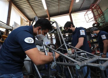 ¡Hay talento! Alumnos de la UAMéx piden apoya para viajar a competencia automotriz en EU