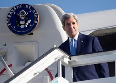 Kerry llega a Cuba para histórica ceremonia