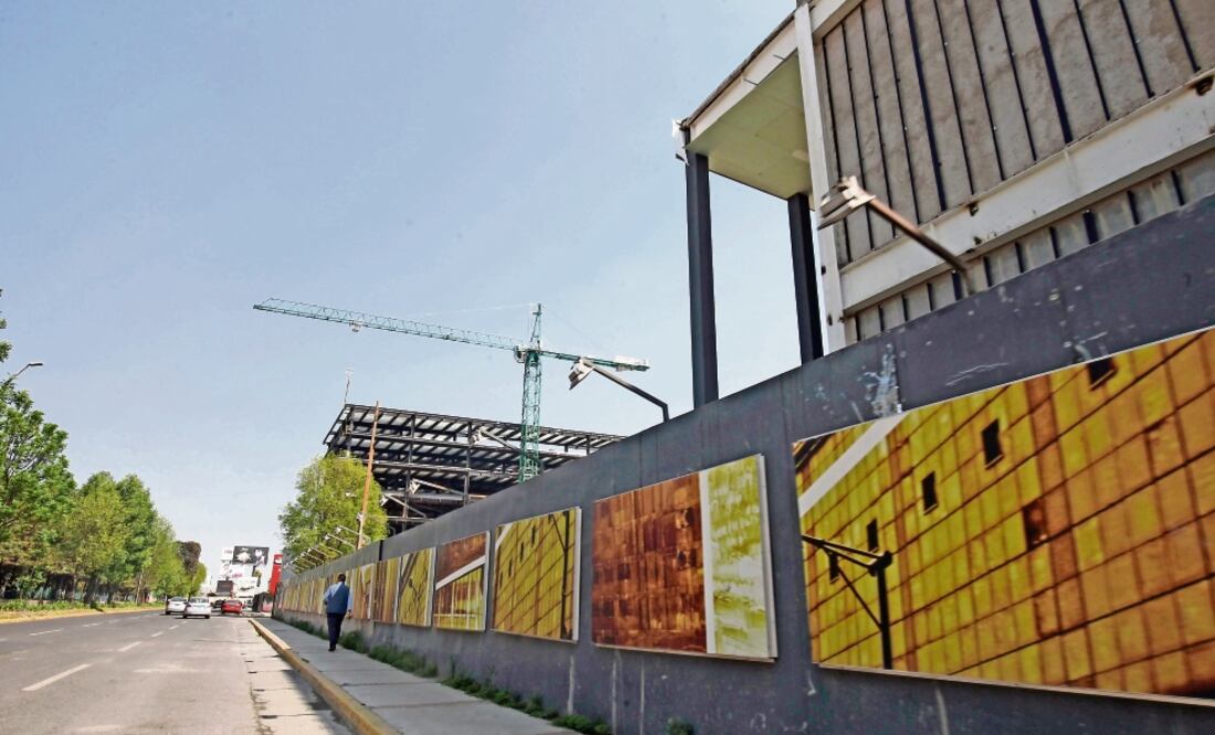 Según las especificaciones del centro comercial este medirá 90 mil metros cuadrados; se ubica en Tollocan y avenida Tecnológico. (JORGE ALVARADO. EL UNIVERSAL)