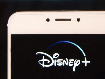 Disney reporta ganancias de 2 mil 554 mdd en su primer trimestre fiscal; plataforma de ‘streaming’ pierde suscriptores