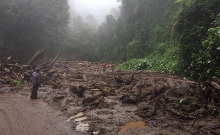 Lluvias en Valle de Toluca generan 25 deslaves y daños en carretera de Ocuilan