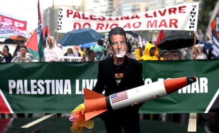 FOTOS: Protestan en Río de Janeiro contra líderes de Cumbre del G20