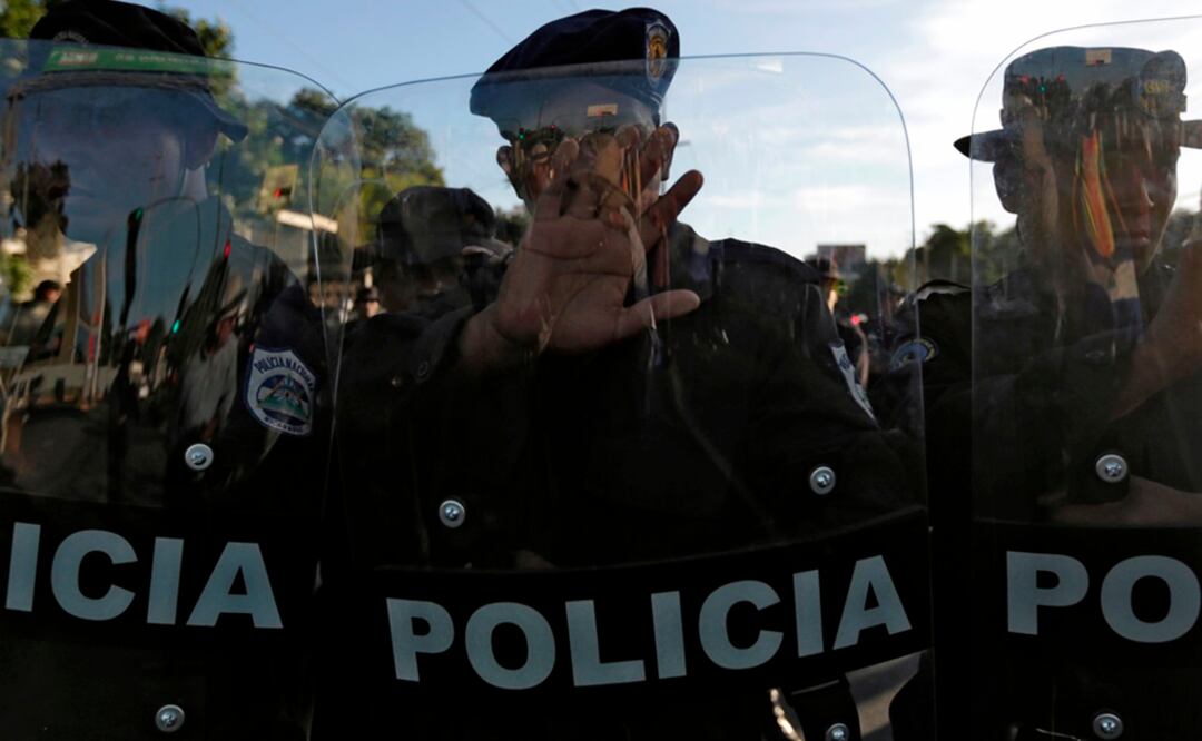 Policías de Nicaragua durante protestas contra el gobierno de Daniel Ortega. (Foto: AFP) 