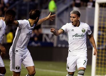 Brian Fernández anota en la MLS y le dedica el gol al Necaxa